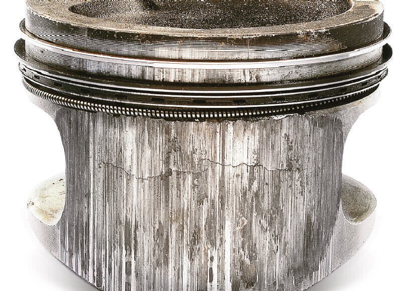 Expertise Mécanique en Laboratoire : Analyse et Diagnostic